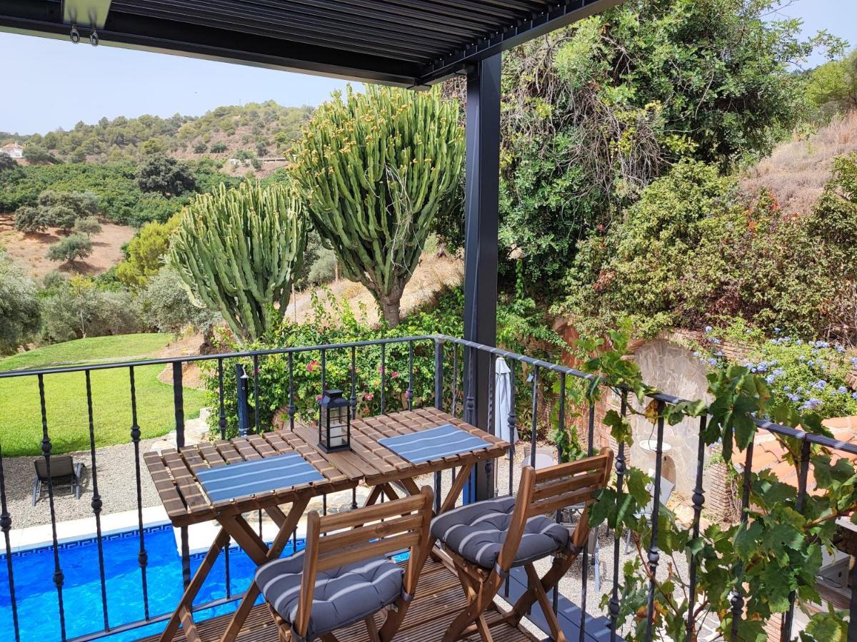 Penthouse Apartment, Cortijo Fruitful Hills Malaga Bagian luar foto
