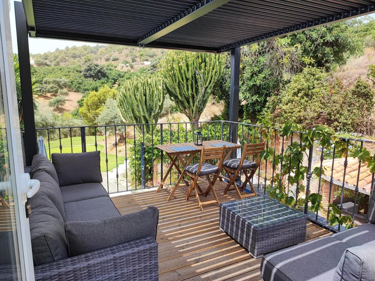 Penthouse Apartment, Cortijo Fruitful Hills Malaga Bagian luar foto